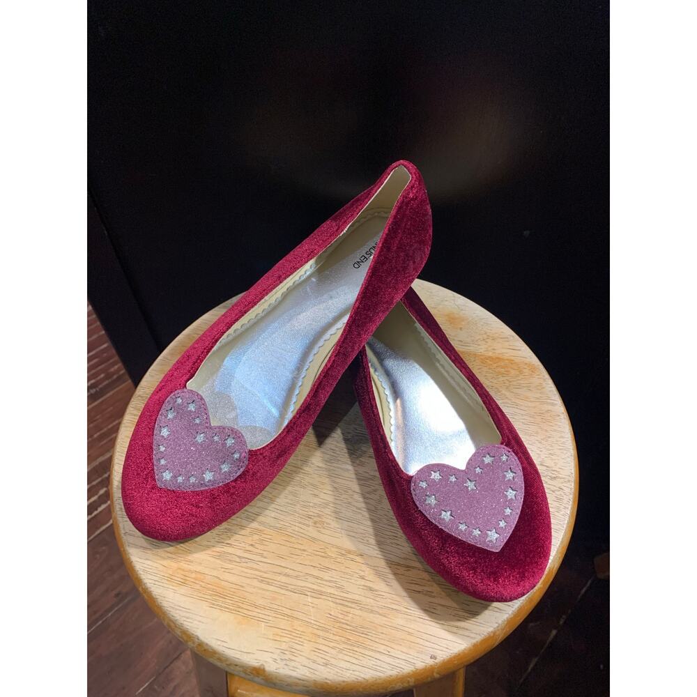 Lands End Girls Ruby Red Velvet Heart Flats Size  Size 6